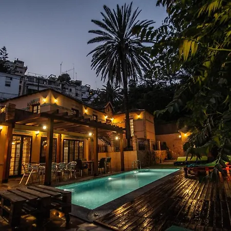 Regionalista 1919: Seaside Retreat With Heated Pool Villa Malaga
